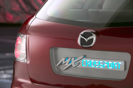 R_ Mazda MX-Crossport DƬ D 